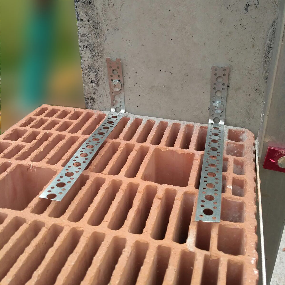 Banda Perforata tip A 17 x 0.8 mm, otel inoxidabil A2, 10m