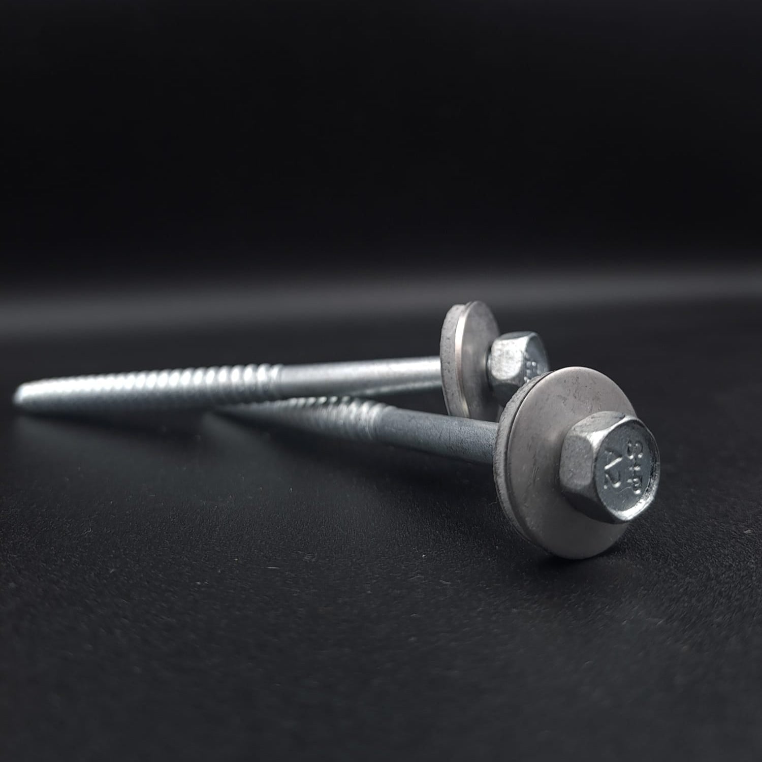 Surub 6.5mm cap hexagonal si piulita EPDM 19mm, otel inoxidabil A2