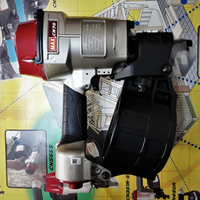 Ciocan Pneumatic de Bătut Cuie CN70 cu Magazie Rotativă